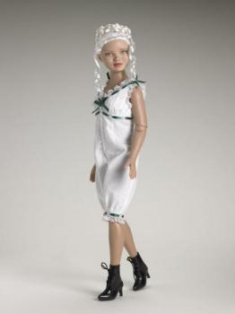 Tonner - Mrs. Claus and Santa's Elves - Mrs. Santa Claus Basic - Doll
