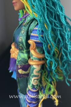 Mattel - Descendants - Disney Descendants 4: The Rise of Red - Uliana, Younger Sister of Ursula - кукла