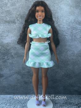 Mattel - Barbie - Fashionistas #240 - Minty Green Ruffled Gingham Dress - Curvy - Poupée