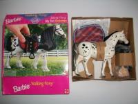 Mattel - Barbie - Barbie Riding Club - Walking Pony - Sassy Pony