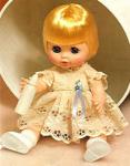 Vogue Dolls - Precious Penny - Drink 'n Wet - Beige Dress - Blonde