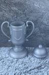 Trophee with Lid