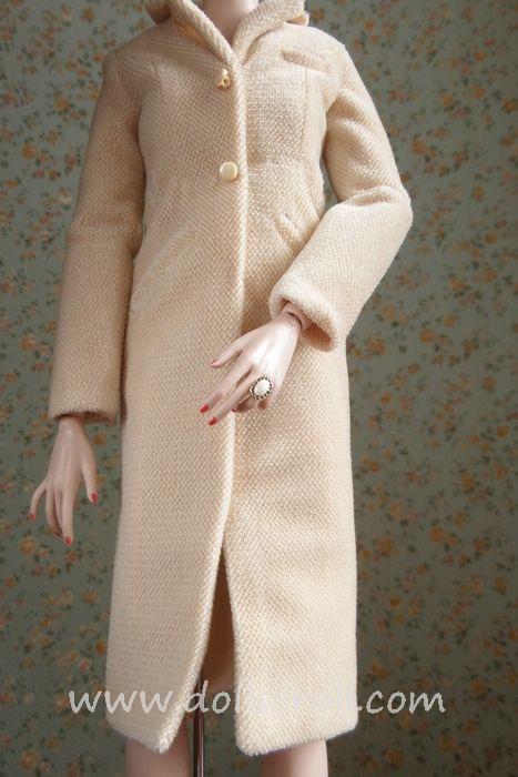 Integrity Toys - FR:16 - Super Natural outfit