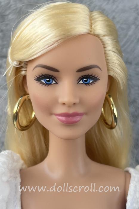 2025 Margot Robbie Closed Mouth
