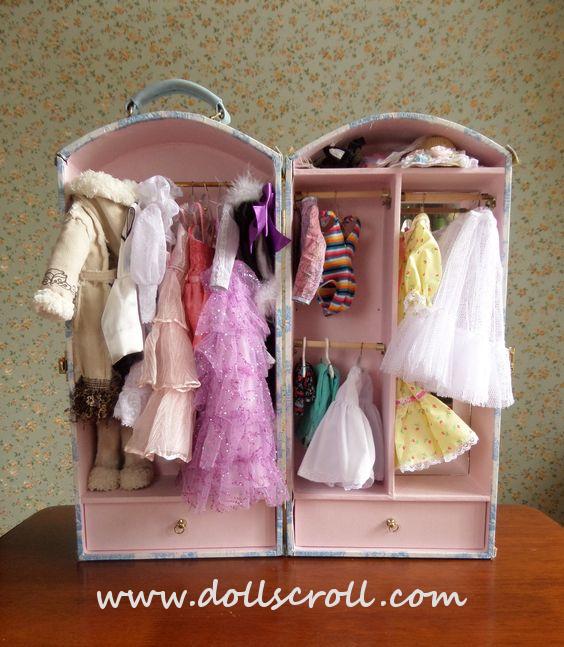 Tonner Alice in Wonderland Wardrobe Trunk (additional rods added)